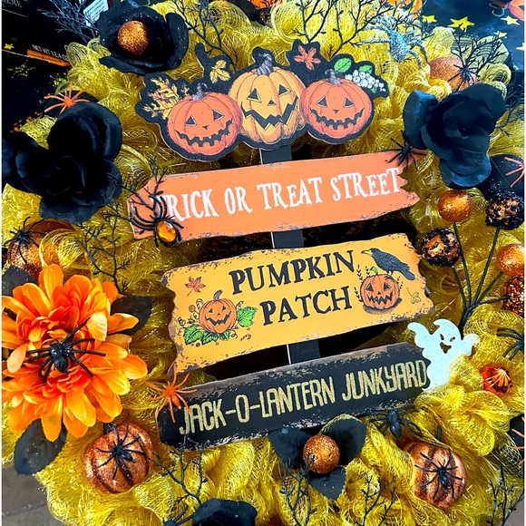 Pumpkin Halloween wreath